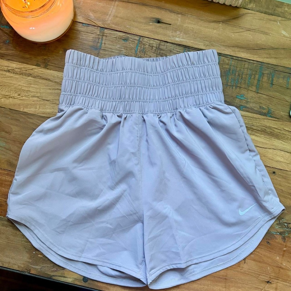 Nike One Dri-FIT Ultra High Waisted 3" Brief-Lined Shorts Lilac NWT Woman's S-XS